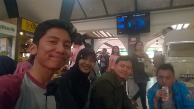 @Stasiun Kota Bandung